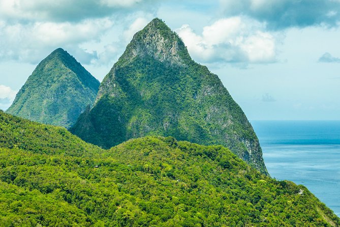 Best of Both Worlds Land and Sea Adventure - The morning coach ride: views, curves, and how to pace yourself