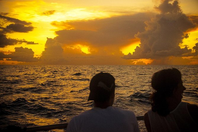 Cruise Sunset Party in Castries - The green flash lookout, and how to actually catch the moment