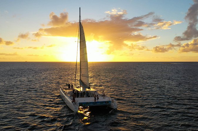 Cruise Sunset Party in Castries - Weather and comfort on a catamaran at dusk