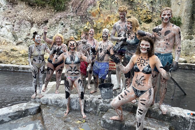 LUNCH INCLUSIVE Mud Baths, Waterfall & Tet Paul Nature Trail - Tet Paul Nature Trail: A Moderate Walk with View Rewards