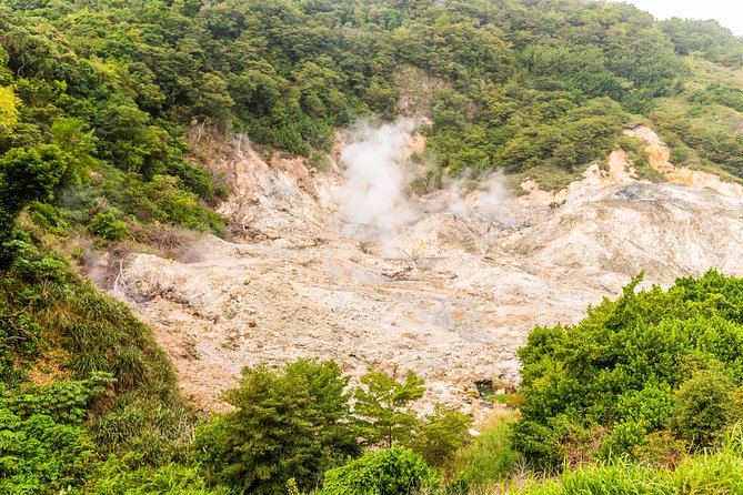 Magical Soufriere: A Tour of St Lucia - Getting the Pitons View on the Way In to Soufriere