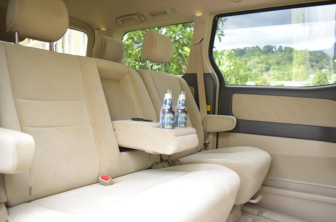 Round Trip Private Airport Transfer - Vehicle type and group size: when mini-vans make sense