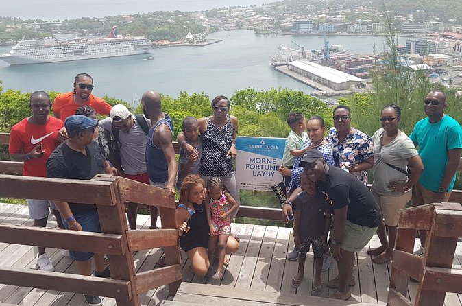 Soufriere Experience Tour - Diamond Falls Botanical Gardens: A Nature Stop With Real Odds of Seeing Wildlife