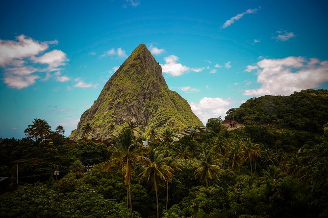 Soufriere Island Delight - En route to Soufriere: Anse-La-Raye and Canaries