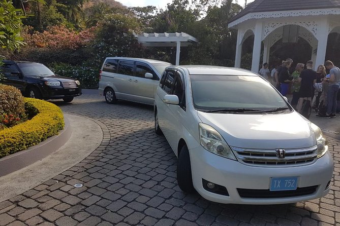 St. Lucia Airport Transfer (UVF) - Complimentary Coffee, Tea, Cold Beverages - Inside the car: air conditioning, coffee or tea, and cold drinks
