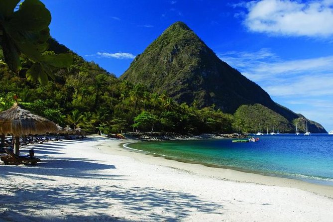 St Lucia Customize Private Island Tour - Getting rolling: pickup, Castries orientation, and the city-side snapshots