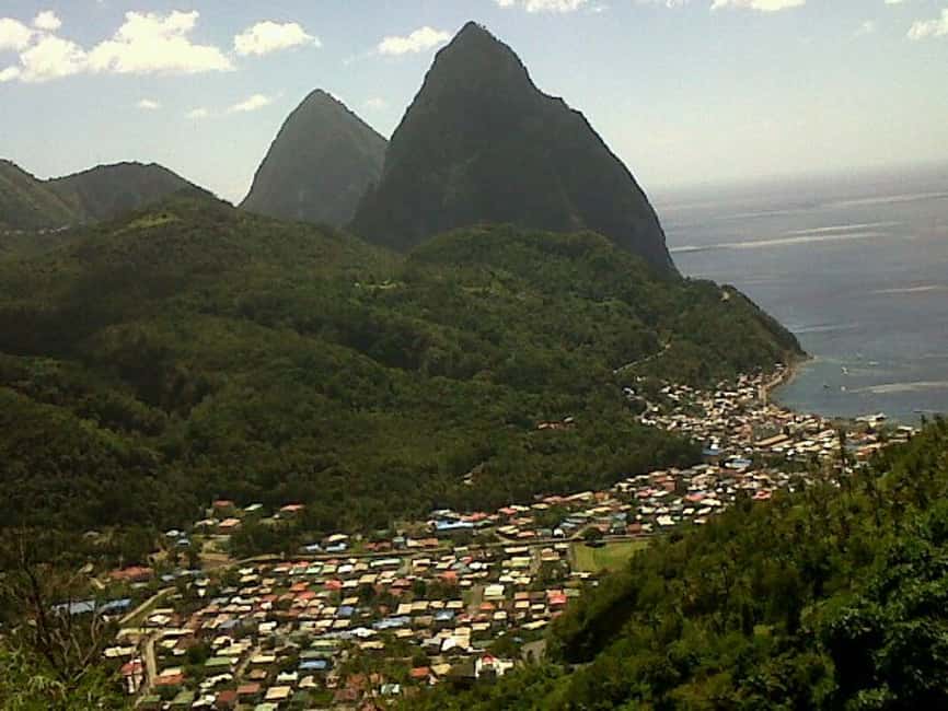 St Lucia Full-Day Dream Tour - Castries City Drive, Welcome Refreshments, and Local Photo Stops