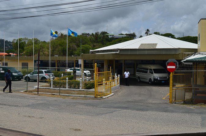 St Lucia Ground Transportation- Hotel and Airport Transfers UVF - Comfort Details That Make a Transfer Worth Paying For