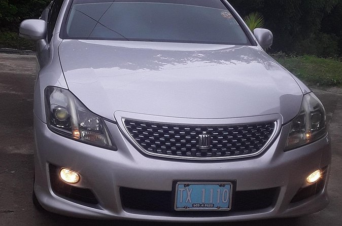 St Lucia Ground Transportation- Hotel and Airport Transfers UVF - Flexibility for Stop Requests, Without Turning It Into a Tour