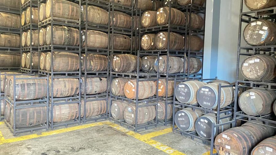 St. Lucia: Rum Distillery and Chocolate Making Experience - Cacoa Sainte Lucie and Hotel Chocolat: More Than One Chocolate Stop