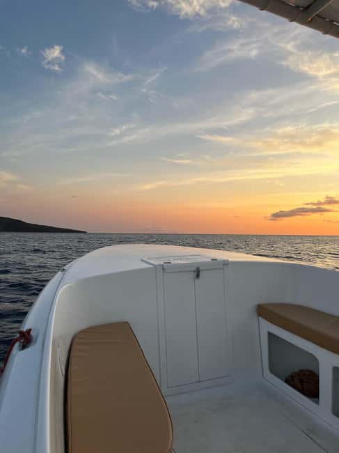 St. Lucia: Sunset Cruise, best way to end a day in paradise - Onboard comfort: speed boat energy, sunset pace