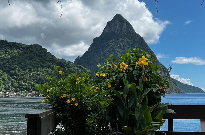 St Lucia Transport from Hewanorra Airport Private Transfer - The drive itself: comfort first, then a little island education